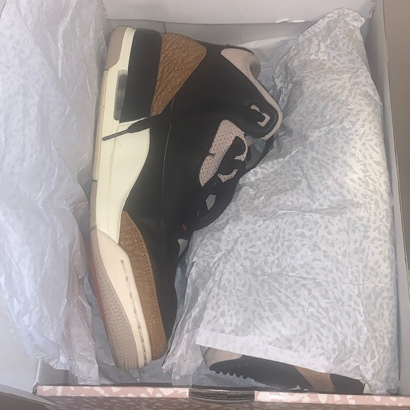 AJ 3 Desert Elephant Size 10 - Picture 3 of 7